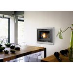 Камінна топка UNIFLAM 700 ECO з шибером